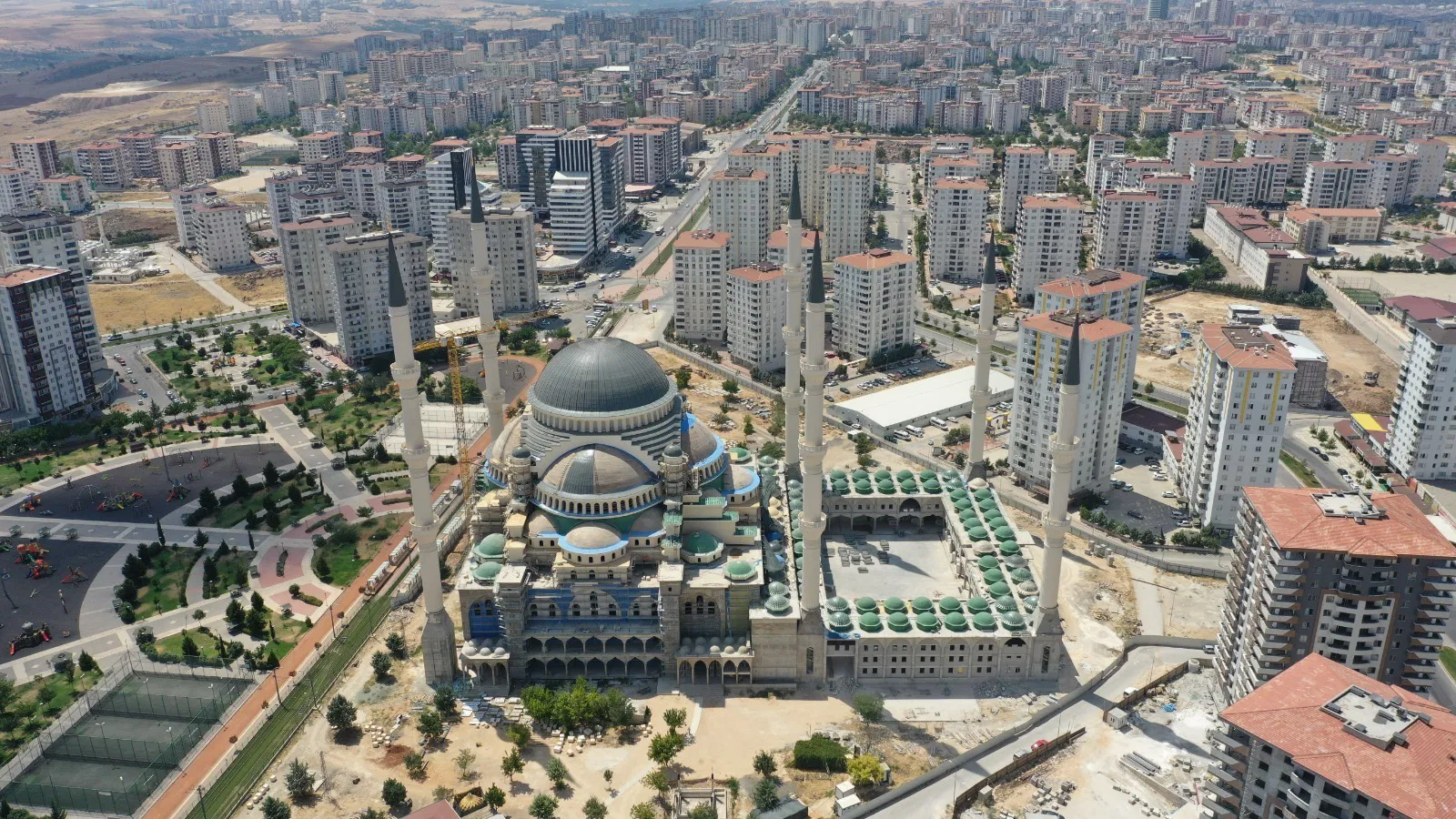 Şahinbey Millet Camii